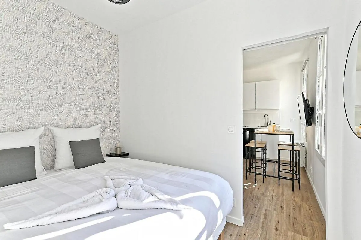 Convenient Apartment Near Gare De Lyon Paris