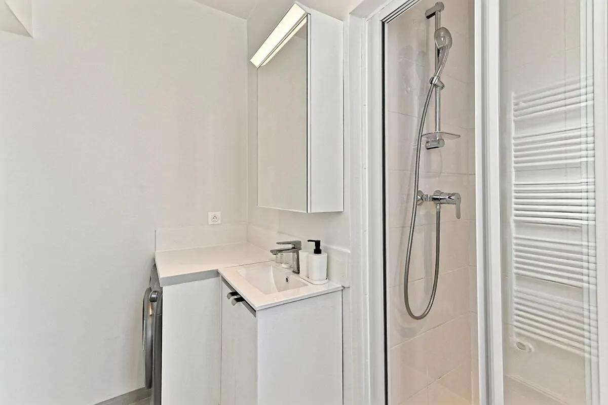 Convenient Apartment Near Gare De Lyon Paris